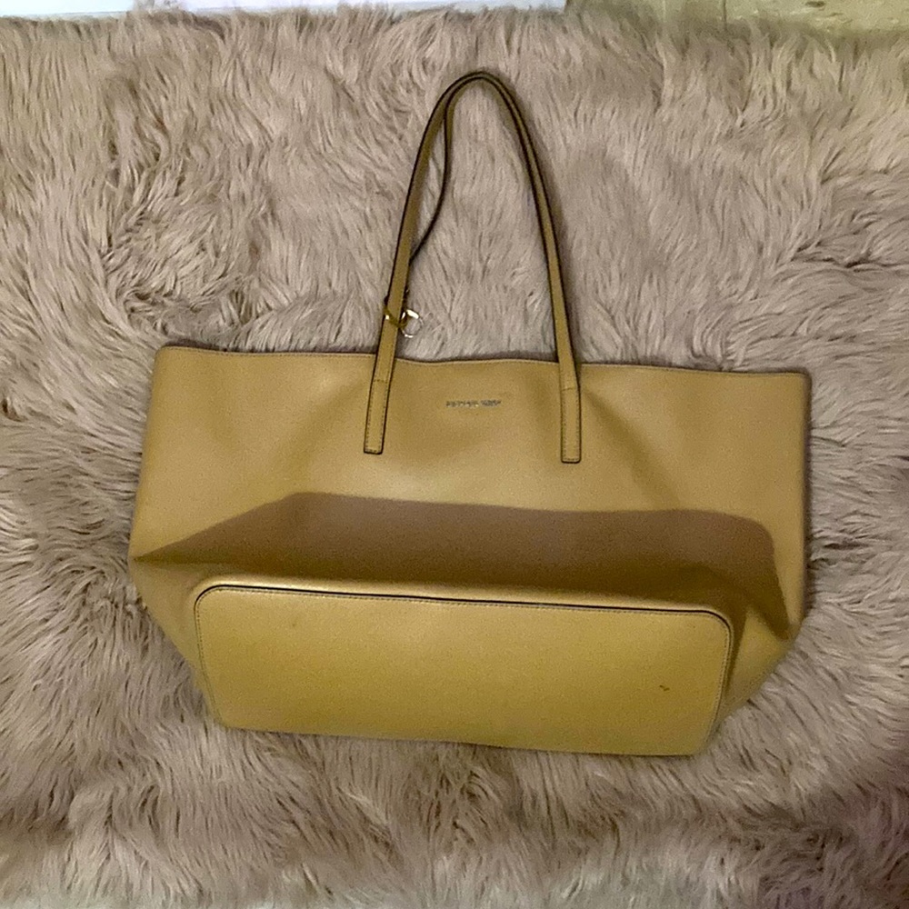 Micheal kors bag